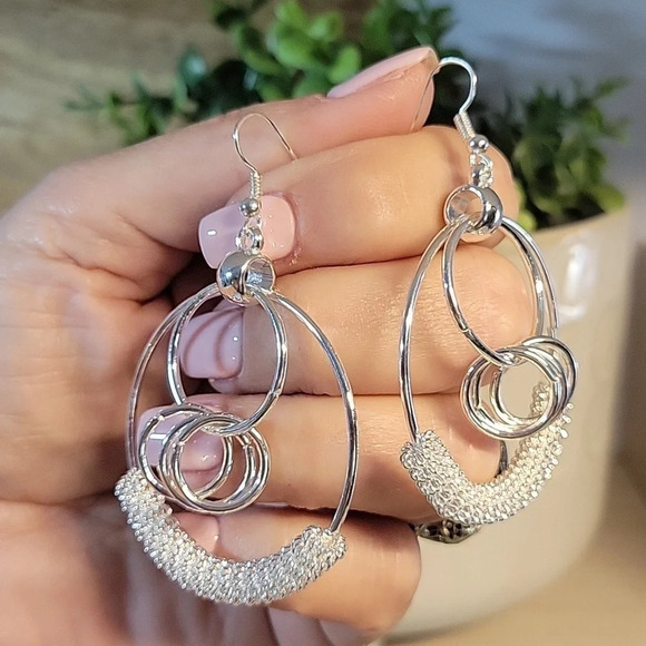 🔥LAST PAIR🔥 Oversized Ring Drop Hoop Earrings, S925 - Picture 3 of 8